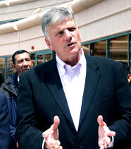 Graham, Franklin addressing Hispanic media 2011