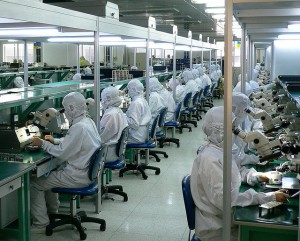 chinese-factory-workers