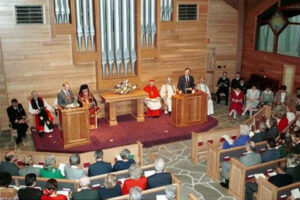 Evergreen Chapel at Camp David with Bush family in attendance