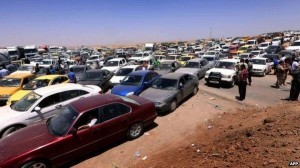 Cars fleeing Mosul