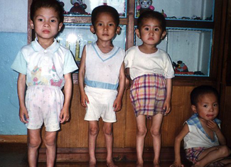 North Korean kindergarten children in Pyongyang City, 1997