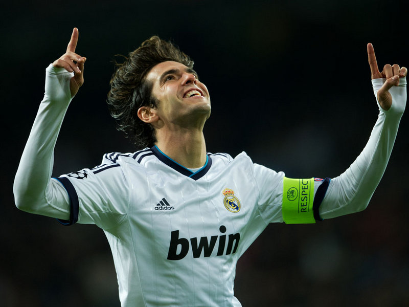 kaka points heavenward