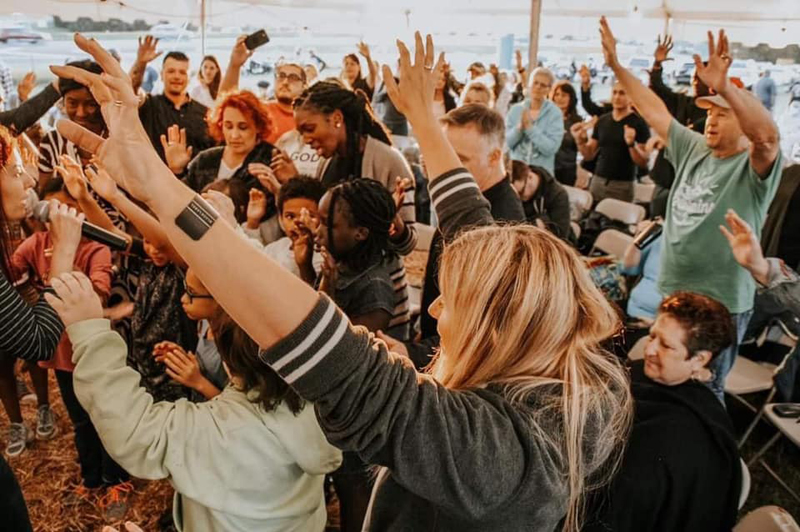 "Tent Revivals Are Here!" Munday and Jennifer Martin, Nashville, TN