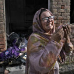 APTOPIX Pakistan Churches Attacked